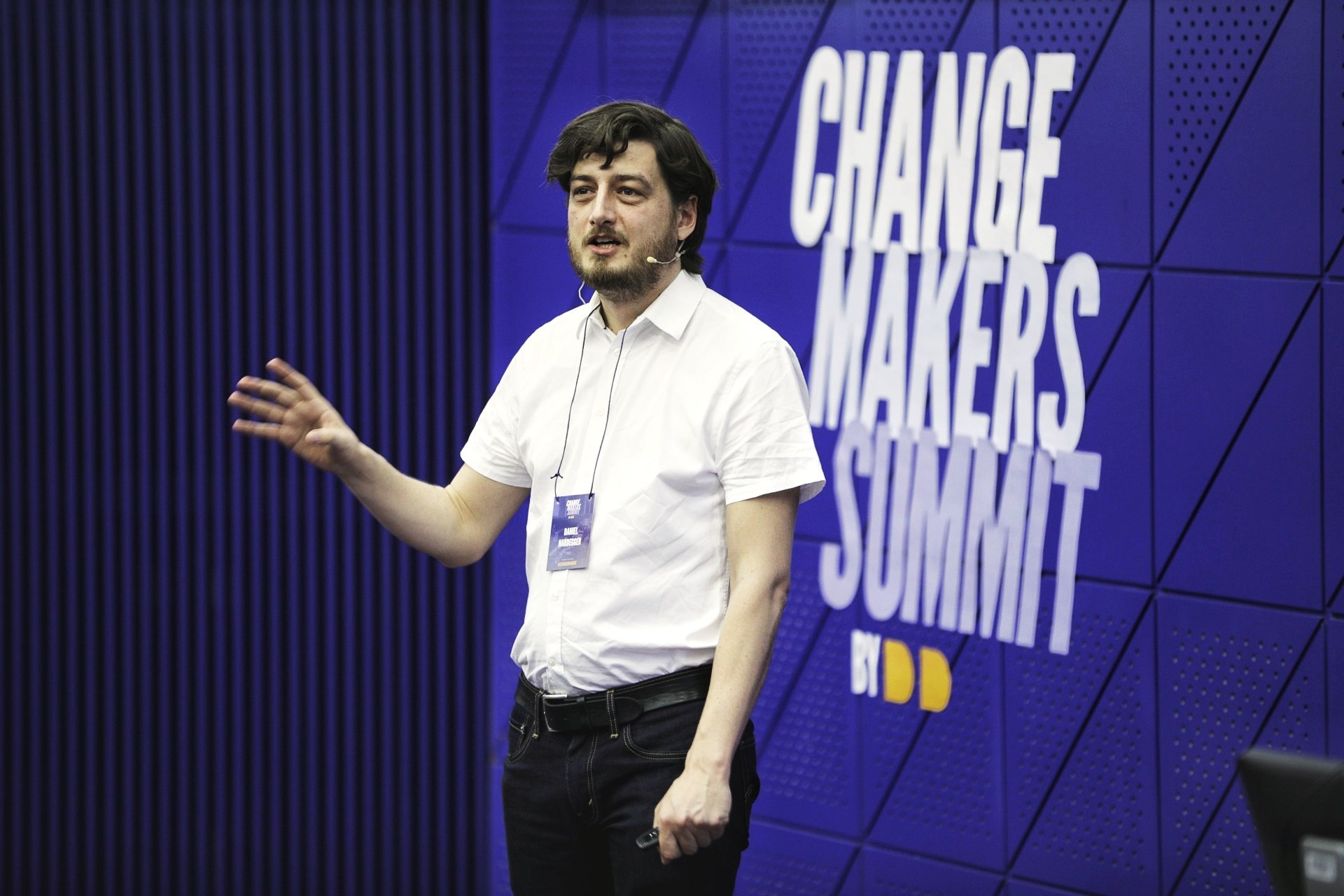 Daniel Hardegger bei der Keynote am Changemakers Summit 2019 in Tartu